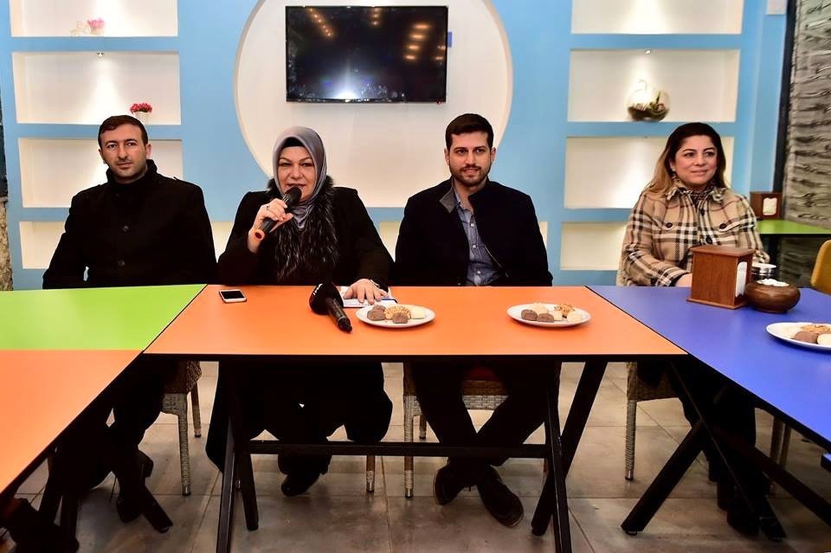 Sancaktepeli Gençler Şeyma Döğücü\'yü Coşkuyla Karşıladı