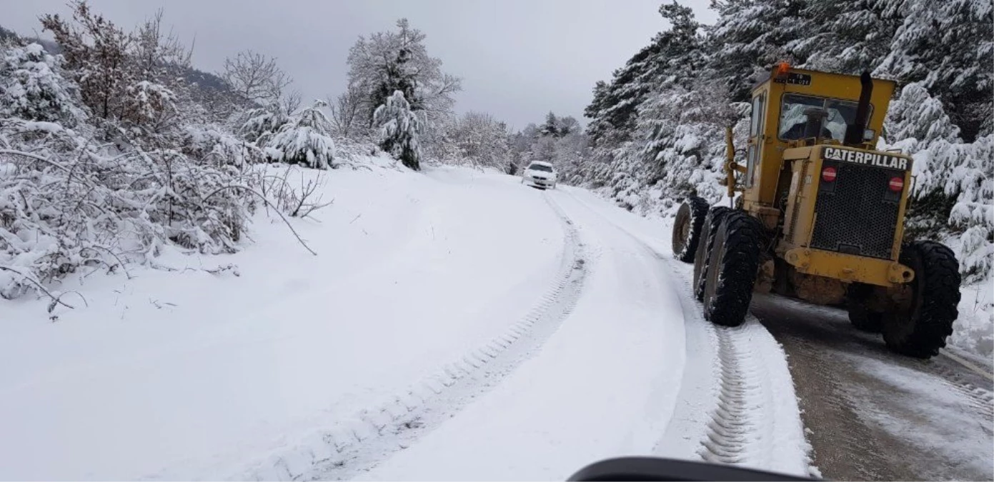 Yolda Fırıncının İmdadına Belediye Yetişti