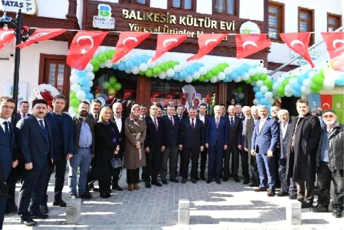Ankara\'da \'Balıkesir Kültür Evi\' Açıldı