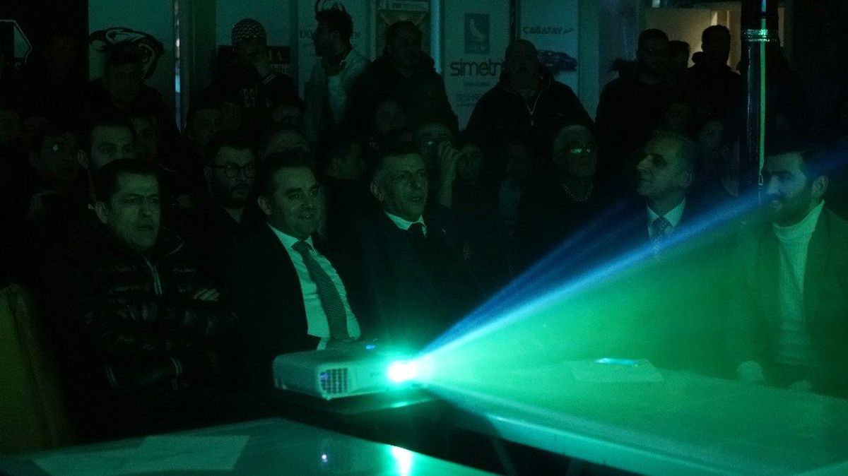 Başkan Adayının Derbi Heyecanı