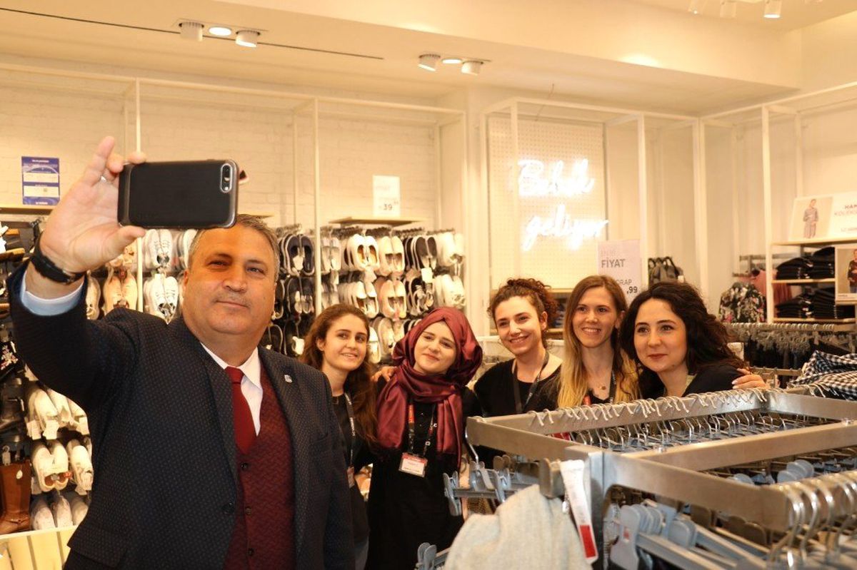 Başkan Çerçi Forum Magnesia\'daydı