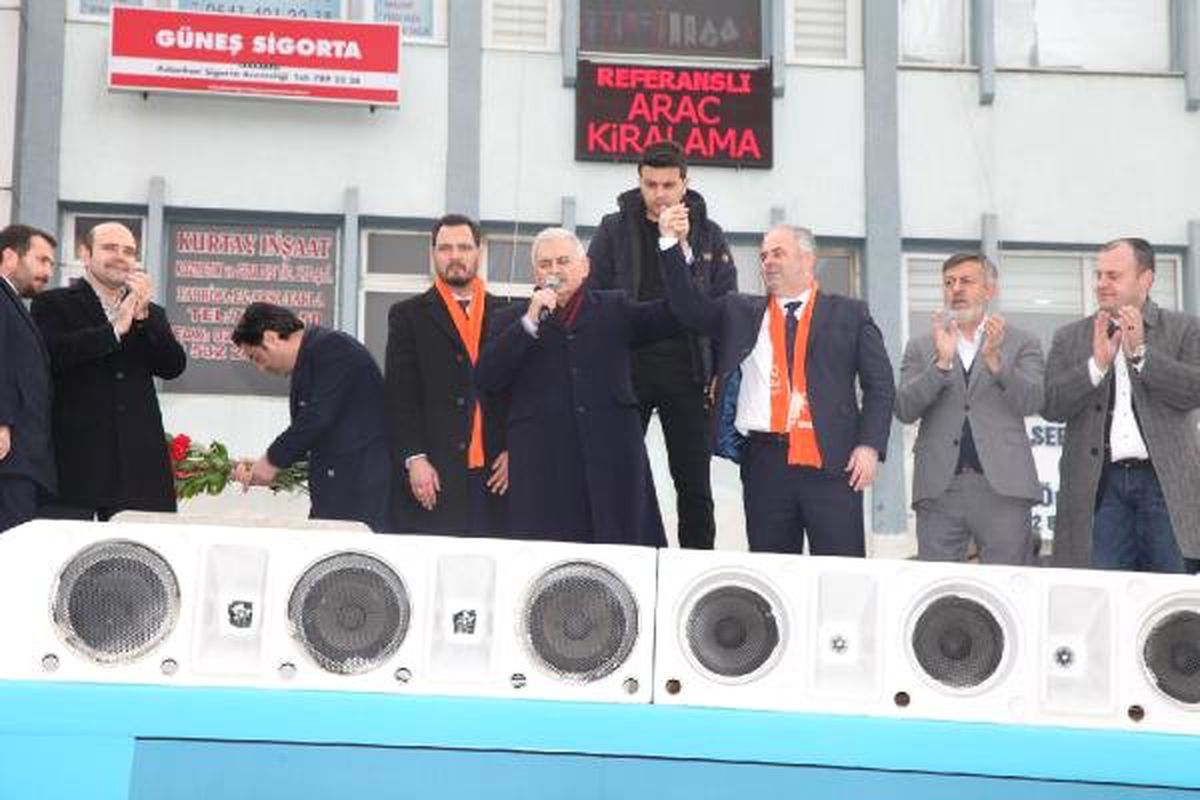 Binali Yıldırım: Çatalca, Türkiye\'yi Besleyen Lojistik Merkez Olabilir
