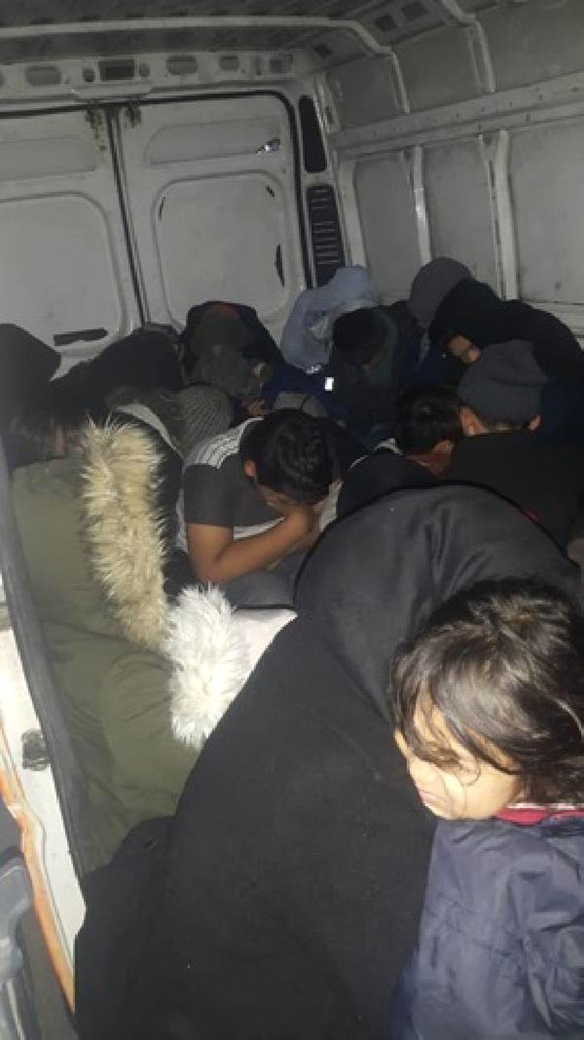 Çanakkale\'de 114 Kaçak Yakalandı, 11 Organizatör Tutuklandı