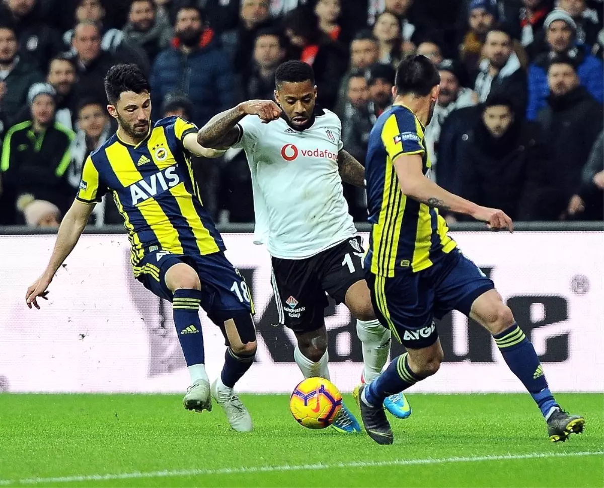 Dev Derbide 3 Gol Var