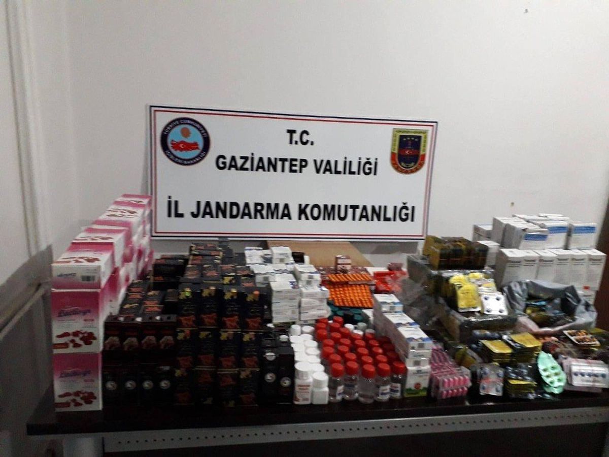 Gaziantep\'te 12 Bin Uyarıcı Hap Ele Geçirildi