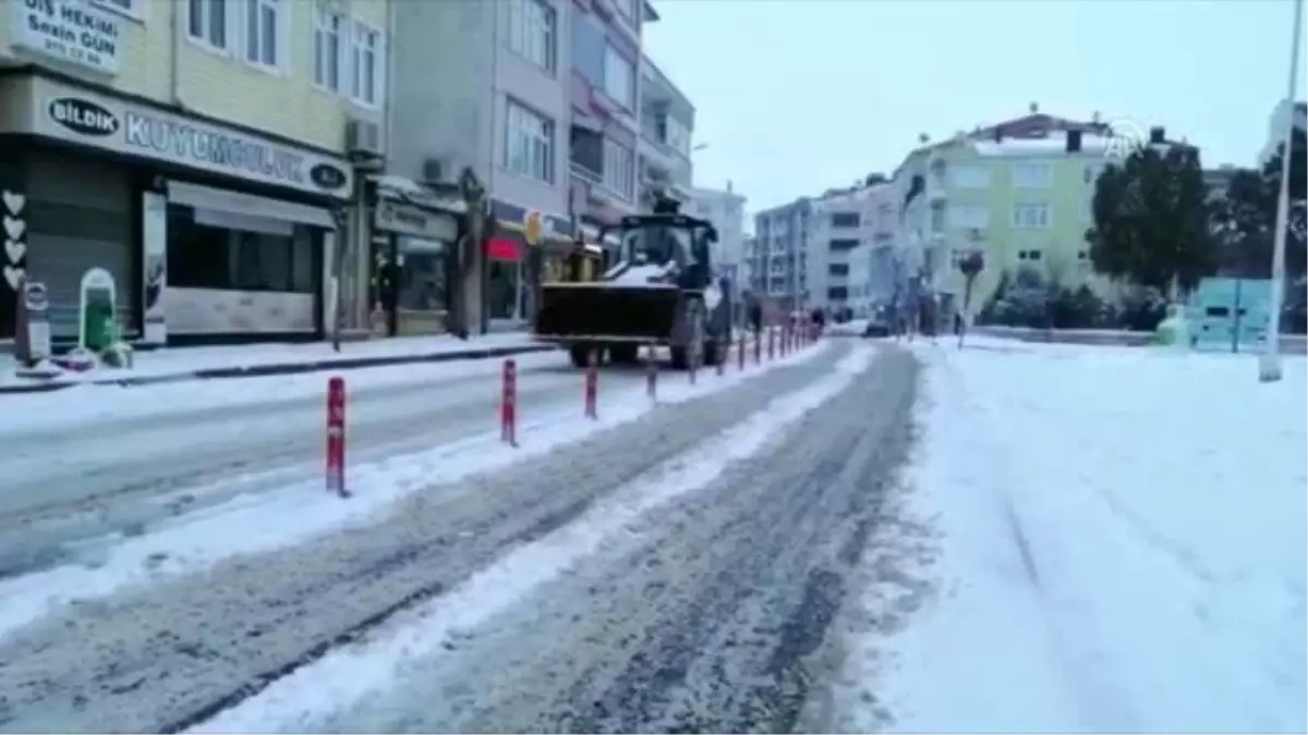 Hayrabolu\'da Kar Yağışı - Tekirdağ