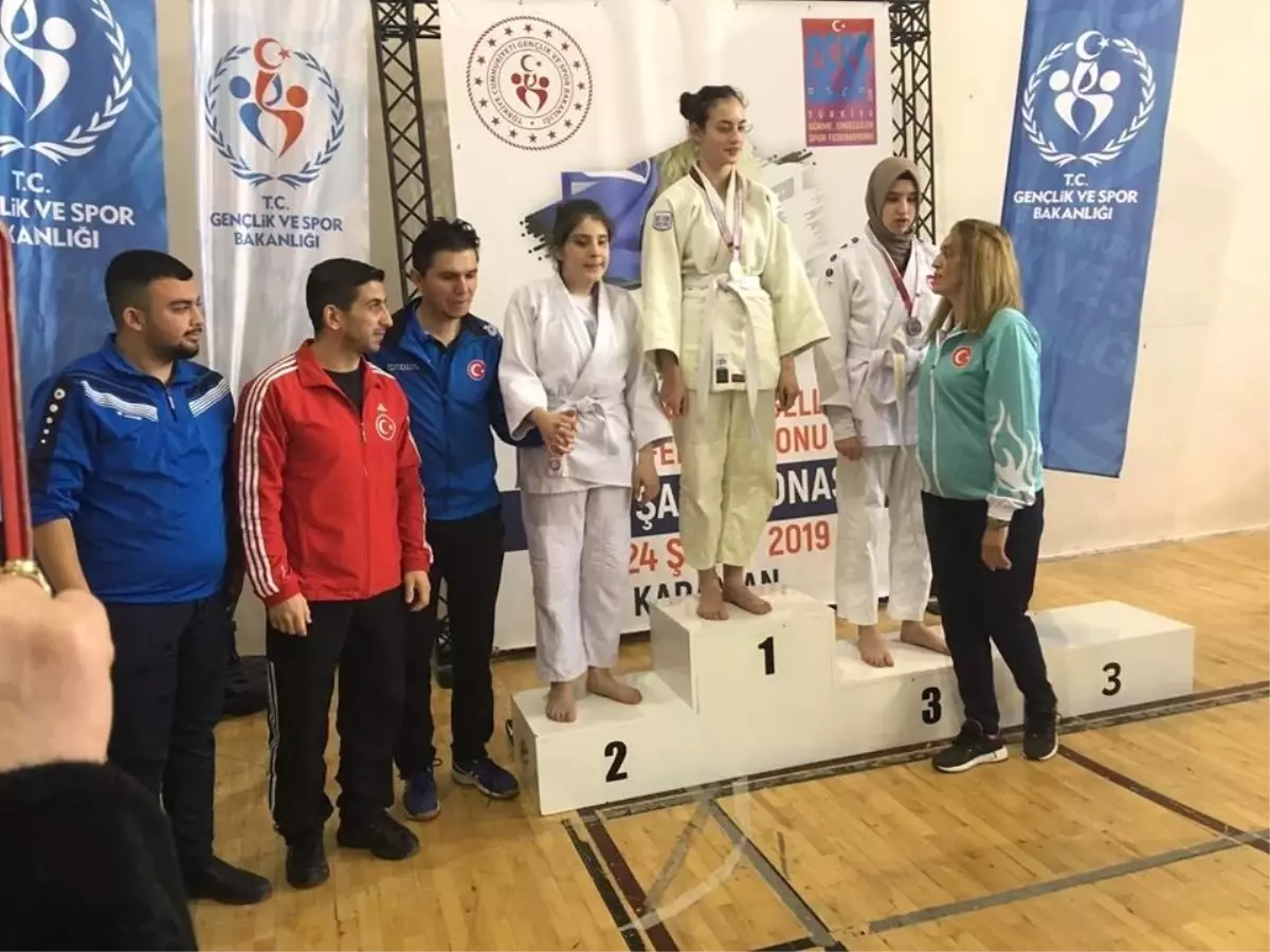 Judo Türkiye Şampiyonasından 3 Madalya