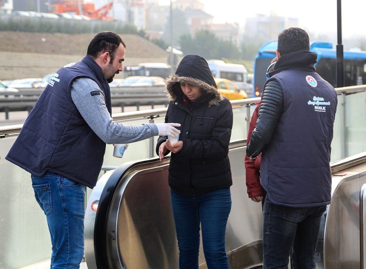 Maltepeli Gençlerden Vatandaşlara Sabah Çorbası