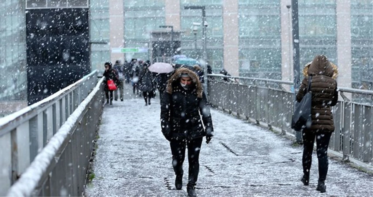 Meteoroloji, İstanbul\'daki Kar Yağışı Sonrası Yeniden Uyardı: Sağanak Geliyor