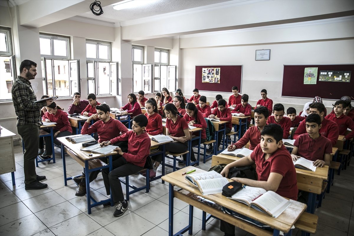 Ortaokul Öğrencilerinden Afrika\'ya Bağış