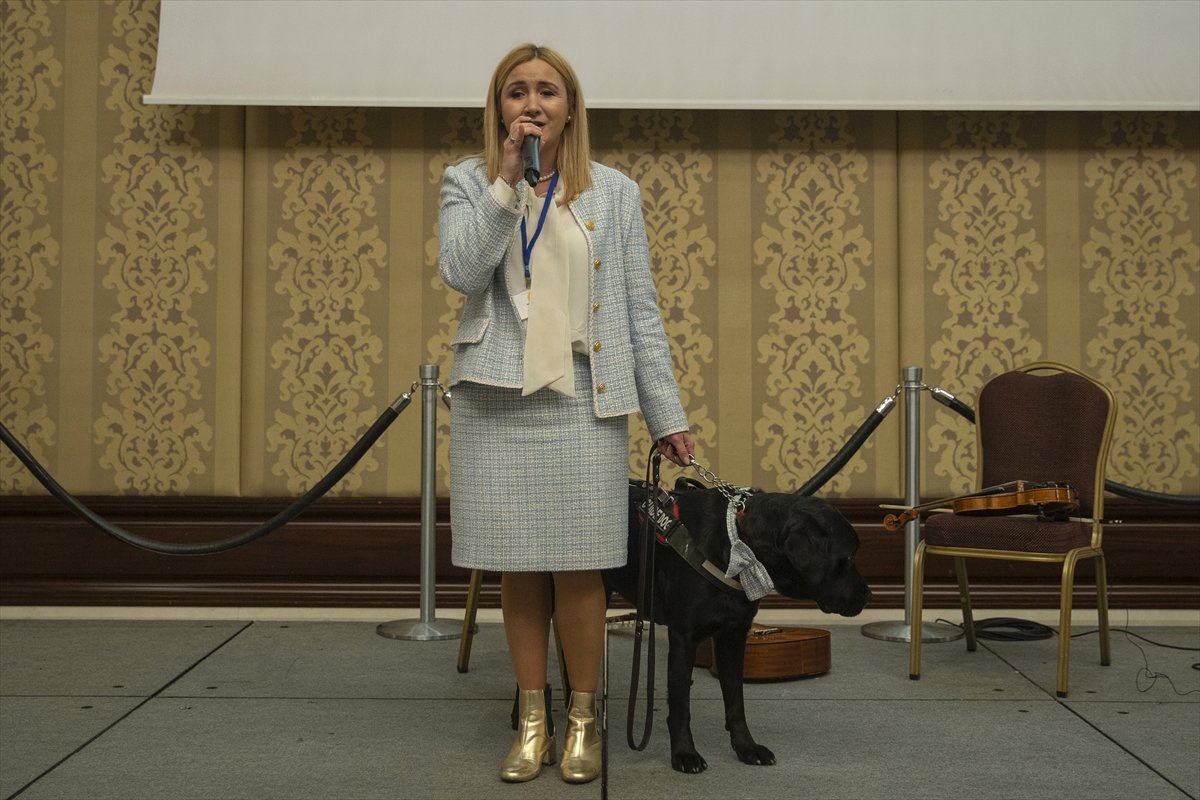 Rehber Köpeklere Yönelik Farkındalık İçin Buluştular