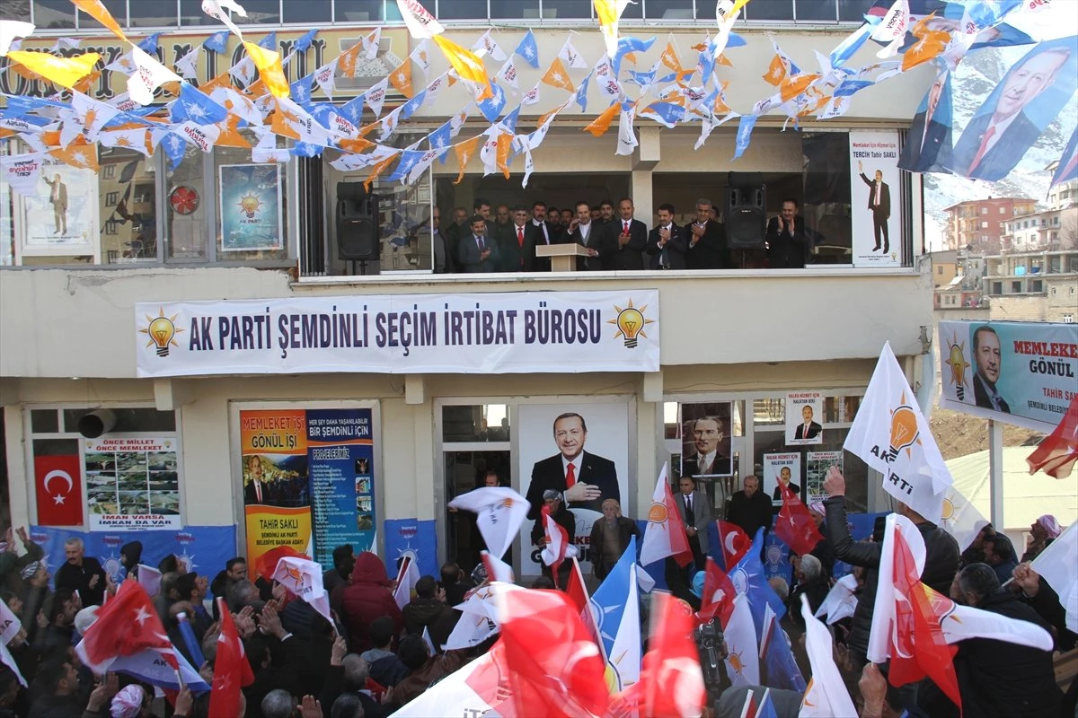 Şemdinli\'de AK Parti Seçim Bürosu Açıldı