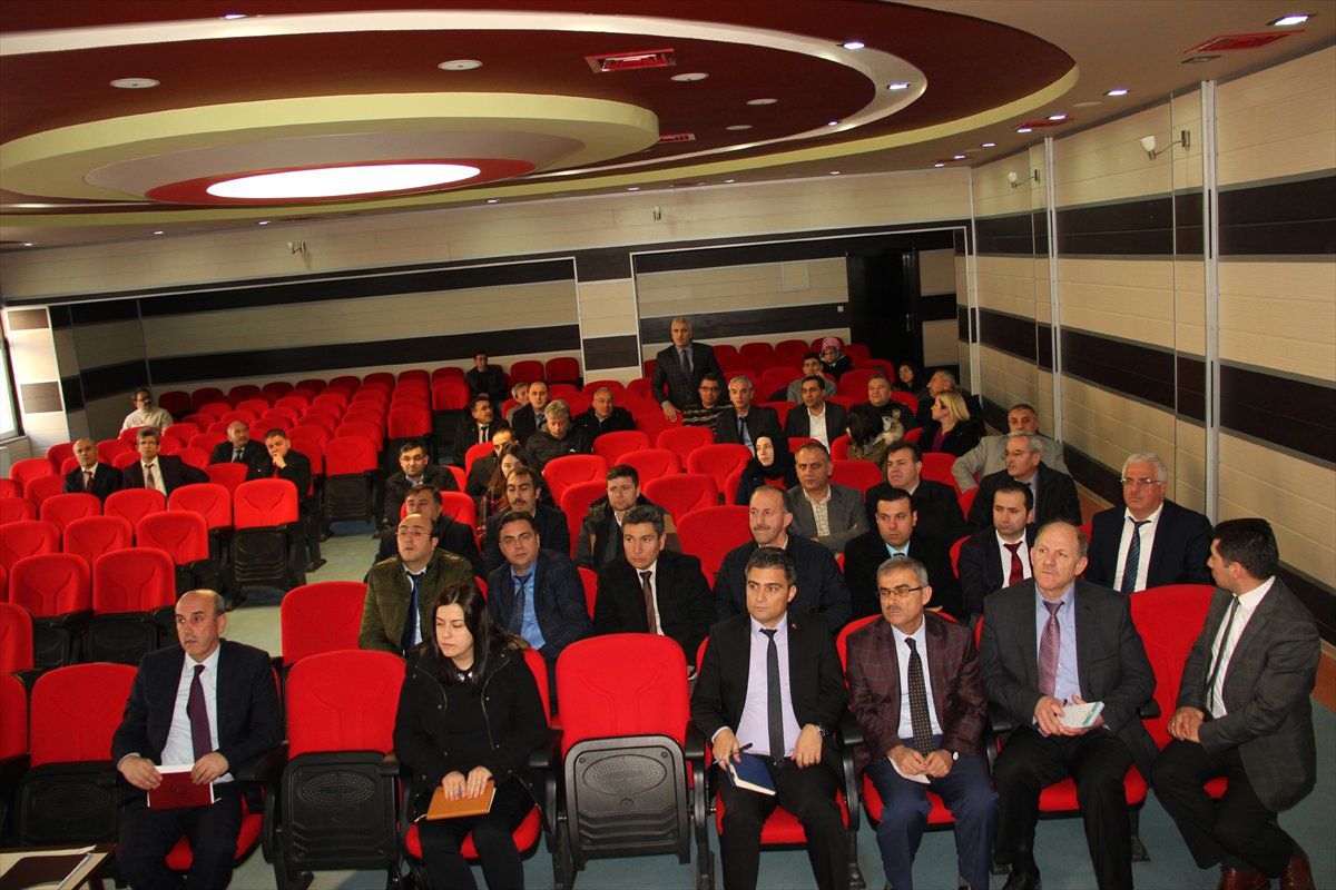 Suşehri\'nde "Sıfır Atık Projesi" Bilgilendirme Toplantısı Düzenlendi