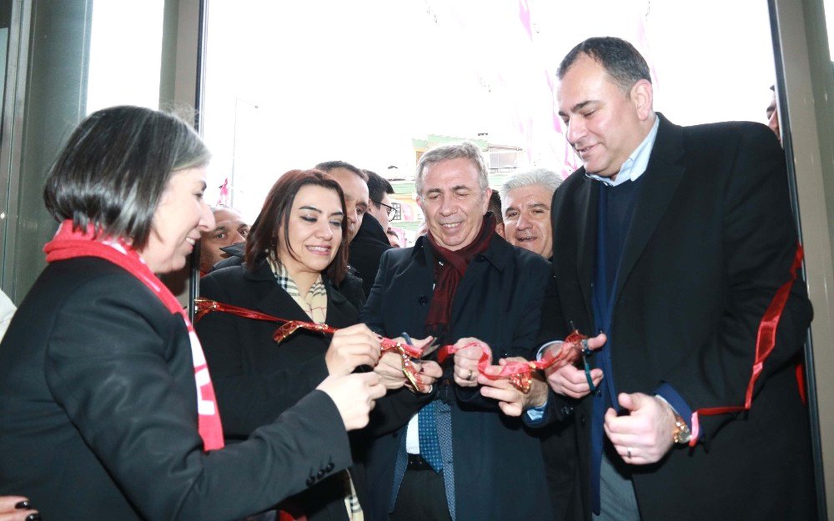 Taşdelen Seçim İletişim Bürosu Açılışlarına Devam Ediyor