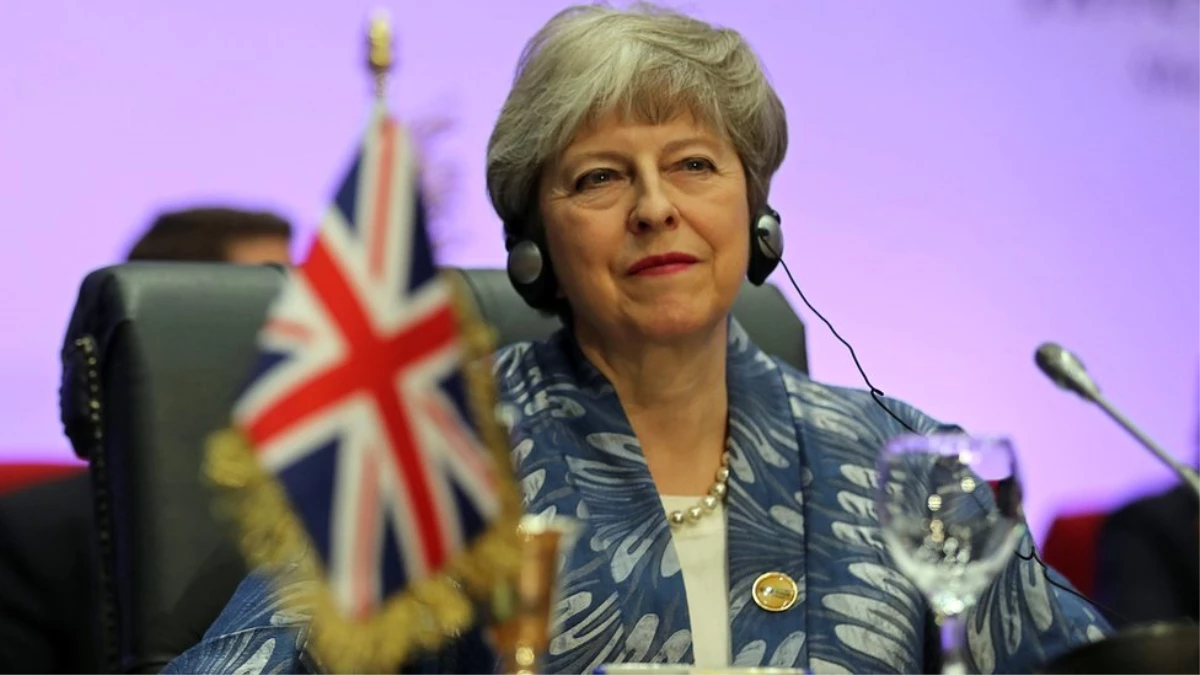 Theresa May Üzerindeki Brexit\'i Erteleme Baskısı Artıyor