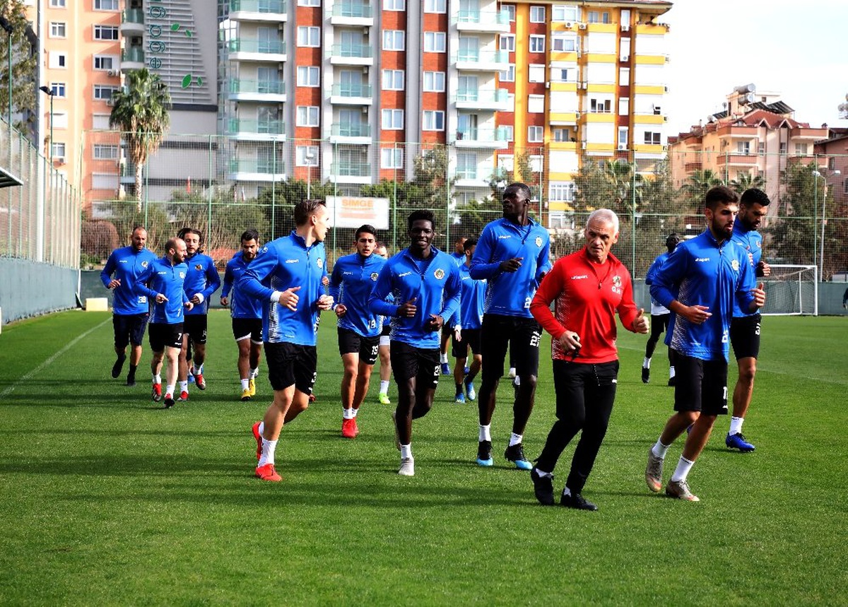 Alanyaspor\'da Akhisar Maçı Hazırlıkları Başladı