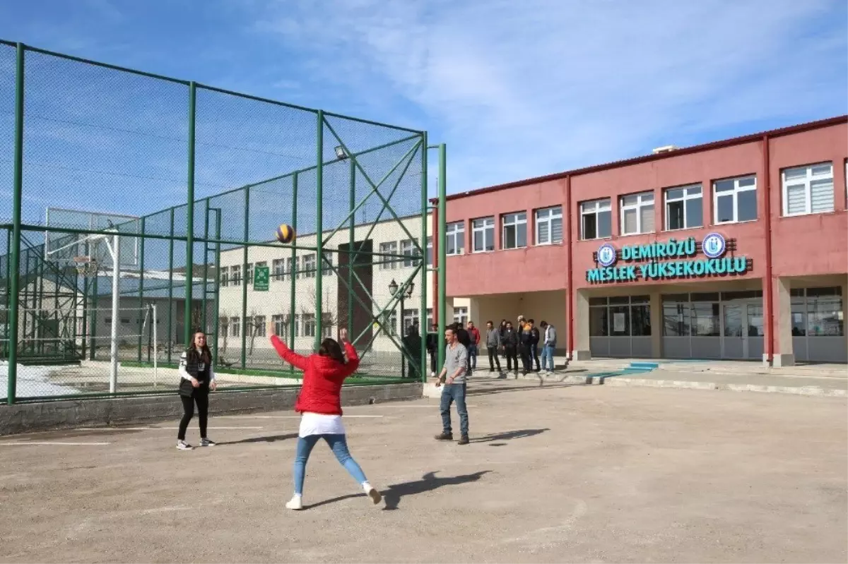 Bayburt Üniversitesi\'nden KPSS Önlisans Başarısı