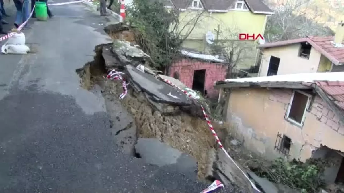 Beykoz\'da Toprak Kayması; Bir Evde Hasar Oluştu