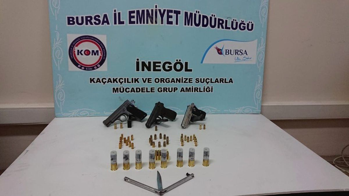 Bursa\'da Kaçak Silah Operasyonu
