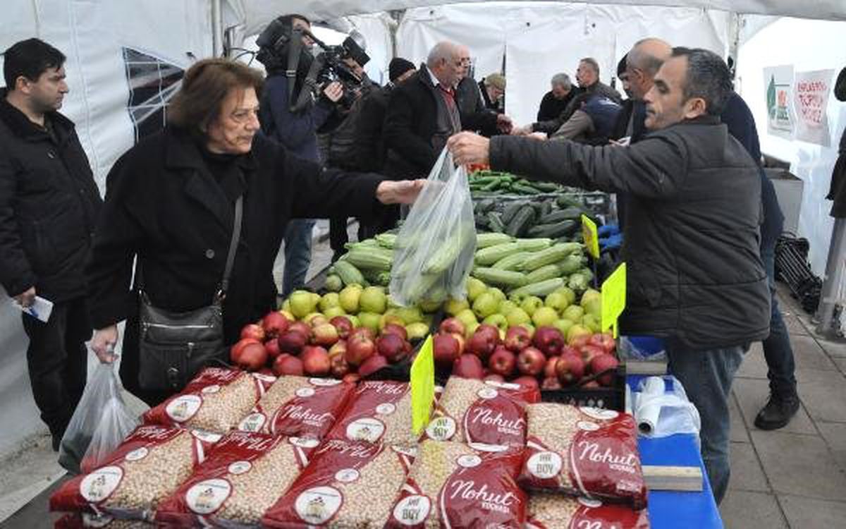 Elma ve Bakliyat, Başkentteki Tanzim Satış Noktalarında