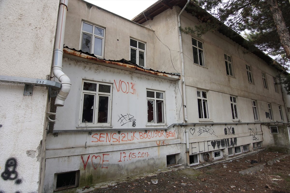 Eski Hastane Binası Hurdaları Karşılığında Yıkılacak