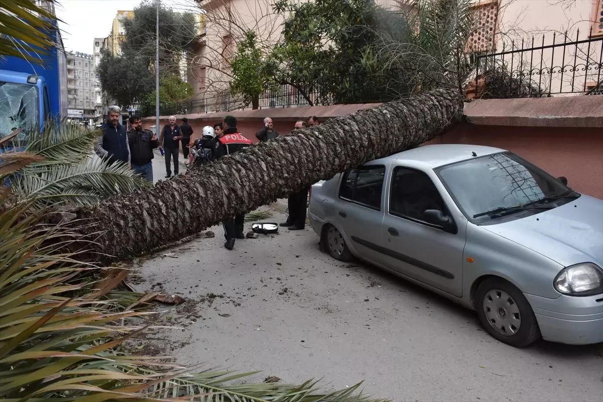 Hatay\'da Şiddetli Rüzgar