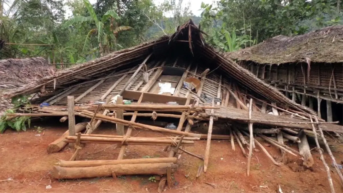 Papua Yeni Gine, 160 Kişinin Öldüğü Deprem Kurbanlarını Andı