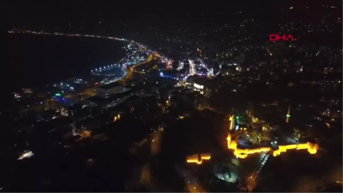 Rize Kalesi Yenilenen Yüzüyle Ziyaretçilerini Ağırlıyor