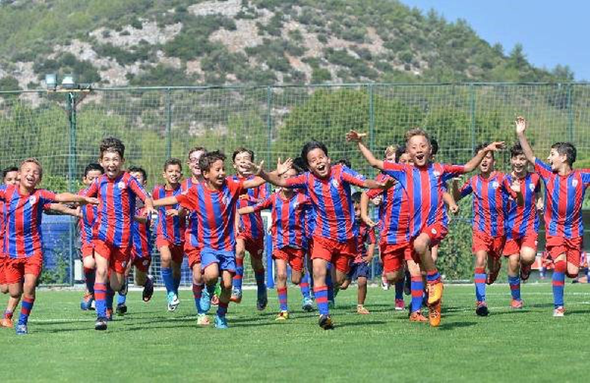 Altınordu\'dan Felsefe Kardeşliği