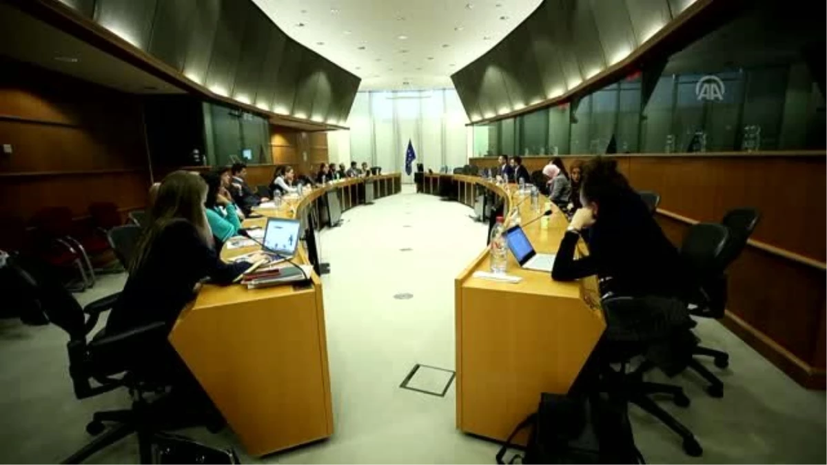 Avrupa Parlamentosu\'nda İslamofobi Tartışıldı - Brüksel