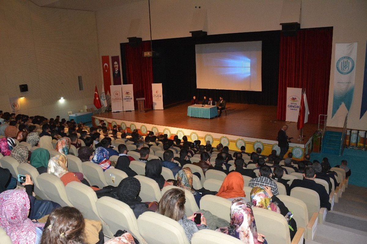 Bitlis\'te "Kur\'an-ı Kerim Tilaveti" Programı