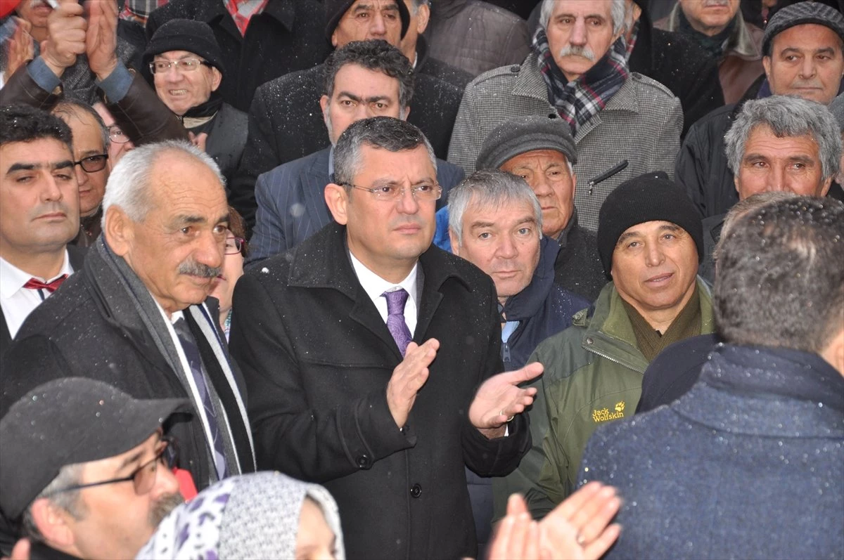 CHP Grup Başkanvekili Özel, Akşehir\'de