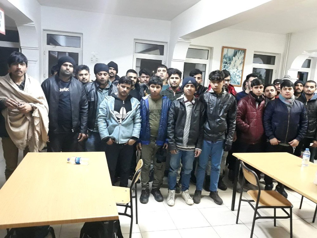 Kaçak Göçmenlere Organizatörlük Yapan 4 Kişi Tutuklandı