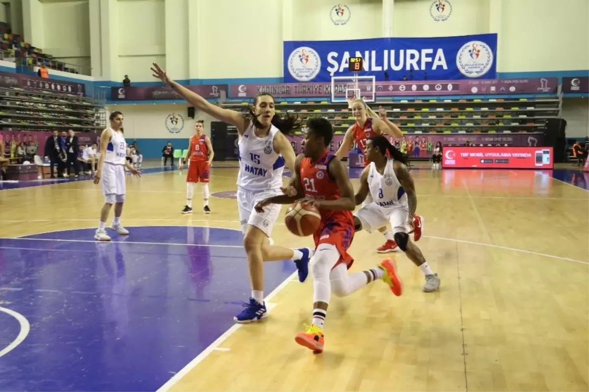 Mersin Büyükşehir Belediyespor Final Finalde