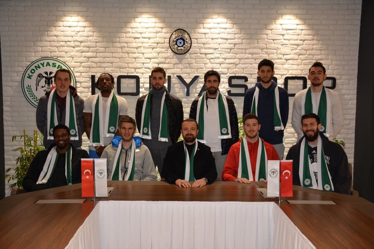 Selçuklu Basketbol Takımı, Konyaspor\'a Devredildi