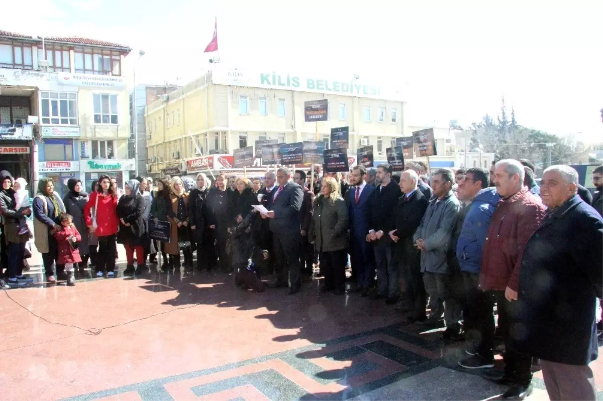 28 Şubat\'ın Yıl Dönümünde Ak Partililerin Basın Açıklaması Yaptı