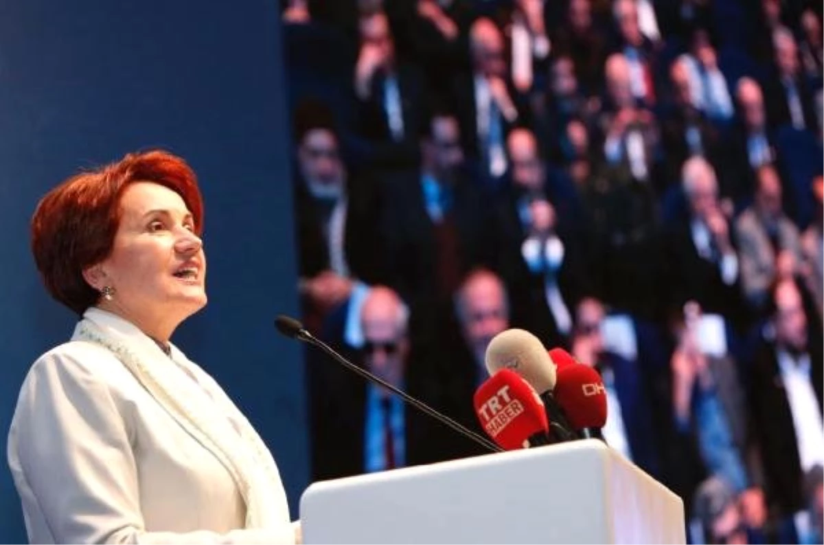 Akşener: Erbakan\'dan Öğrendiğim En Önemli Şey Gerçekten Milli ve Yerli Olmak