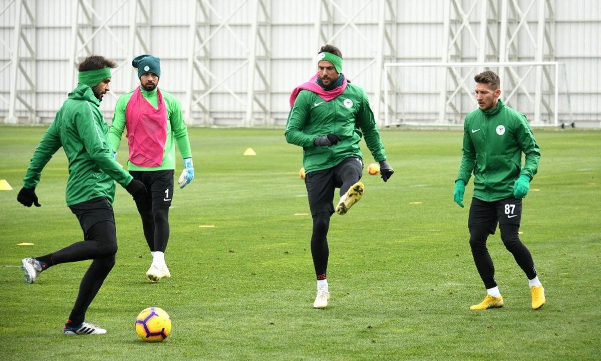Atiker Konyaspor\'da Göztepe Mesaisi Sürüyor