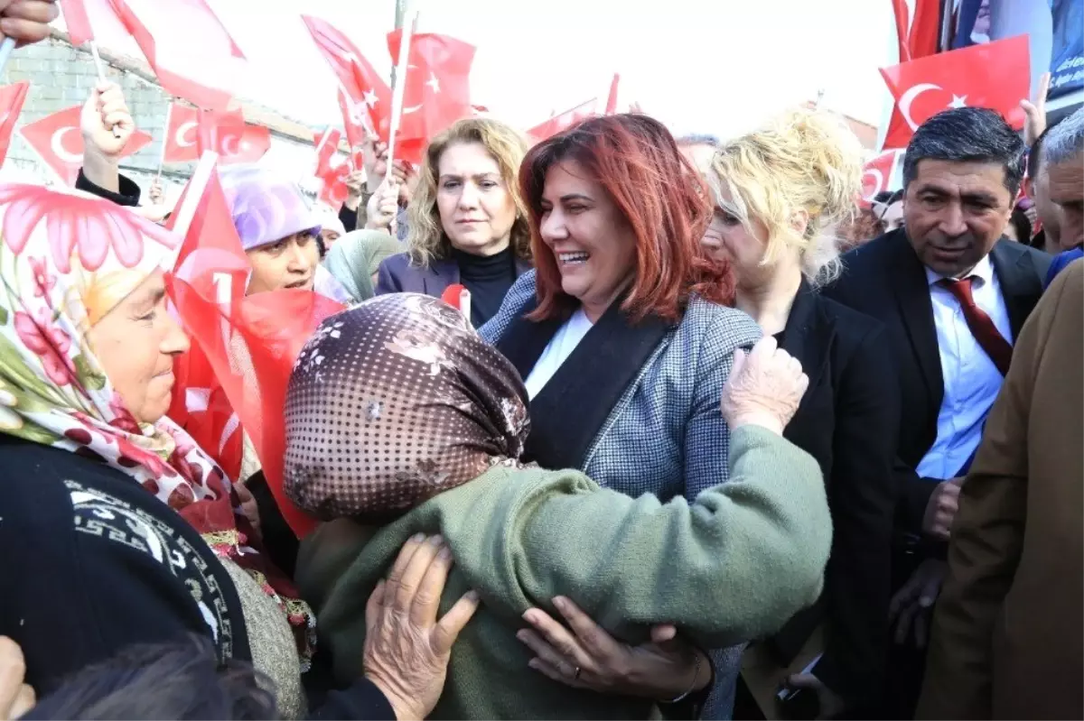 Başkan Çerçioğlu\'ndan Miting Gibi Açılış