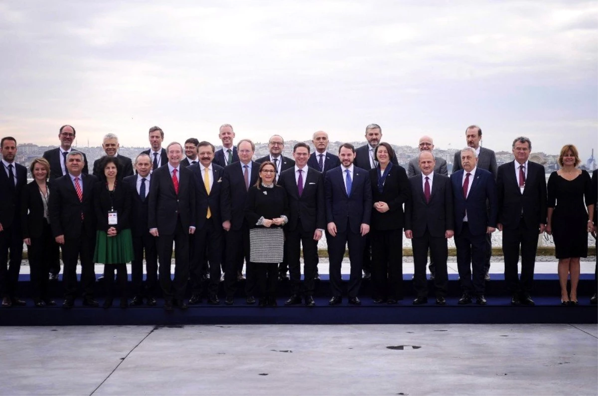 Berat Albayrak ve Jyrki Katainen\'in Ortak Basın Toplantısı