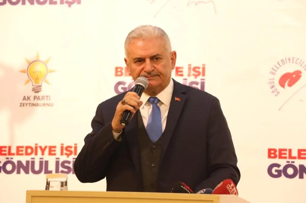 Binali Yıldırım, "Kanunsuz İş Yapanı Kulağından Tutar Şehirden Göndeririz"