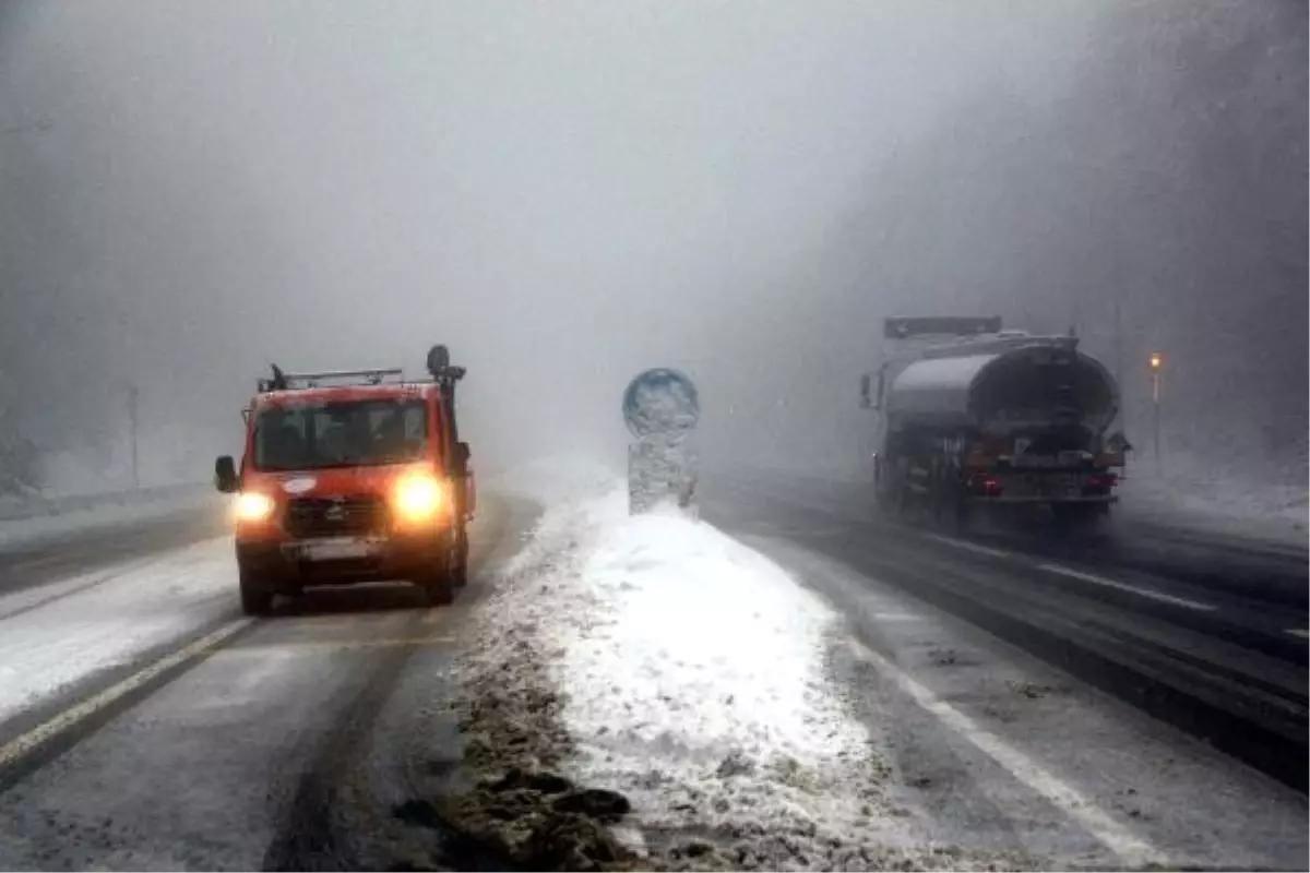 Bolu Dağı, Düzce Tarafından Tır\'lara Kapatıldı