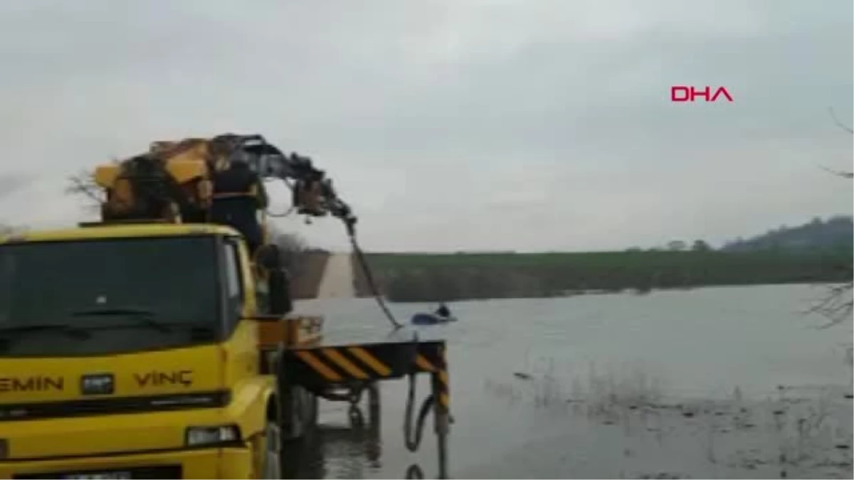 Bursa Baraja Düşen Otomobilden Kurtarılan Yaralılar Taburcu Edildi