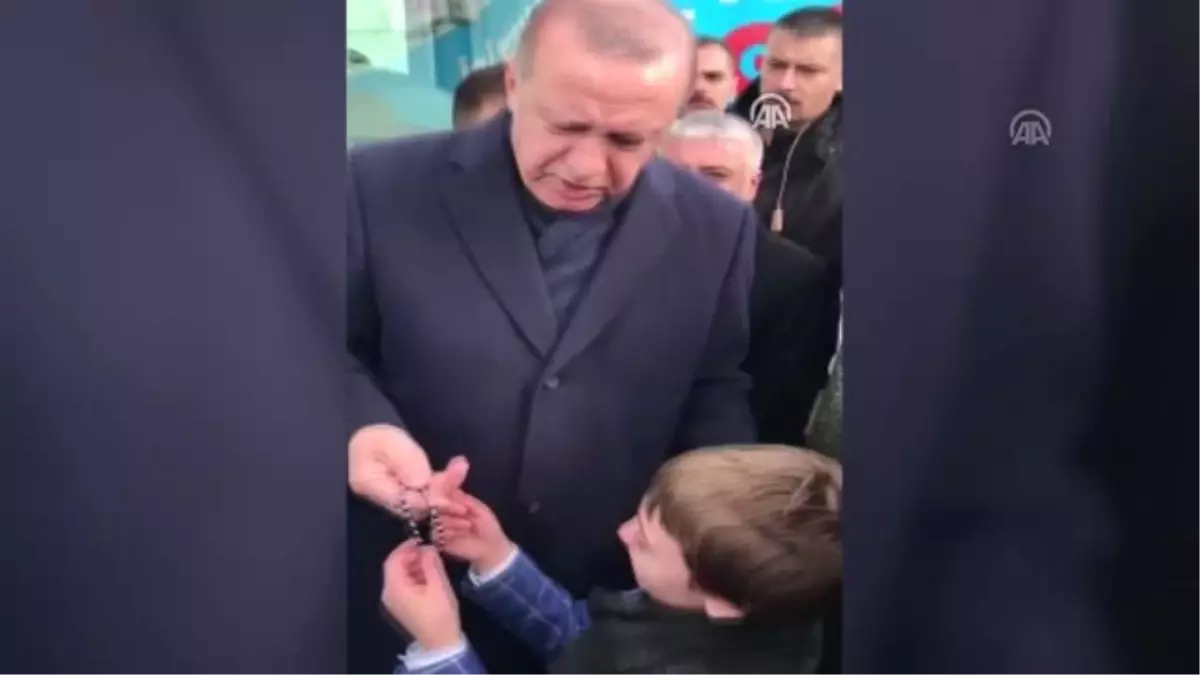 Cumhurbaşkanımızın Armağanı Olan Tespihi Ölene Kadar Saklayacağım"