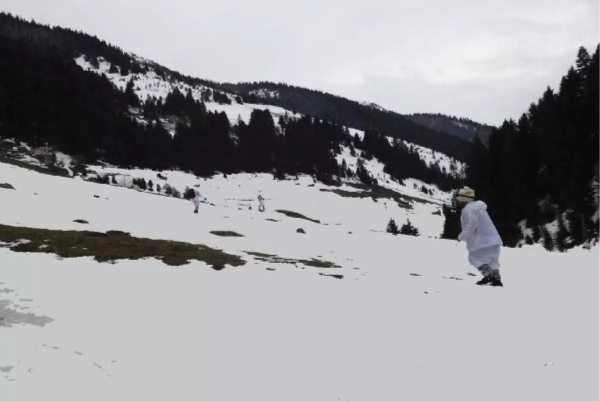 Gümüşhane\'de Yayla Evleri Didik Didik Aranıyor