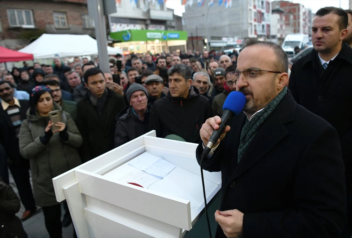 Hizmete, Bekaya Dikkat Ederek Oyunuzu Tartın"