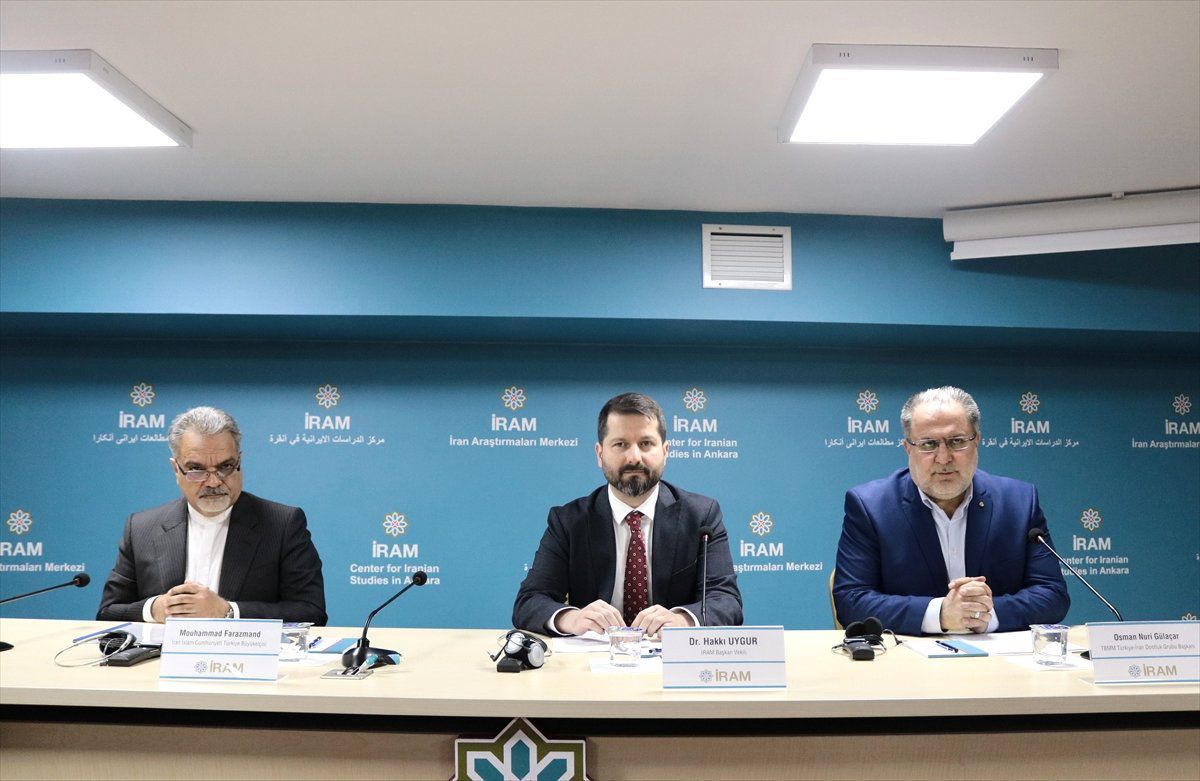 İram\'dan "Yaptırımların Gölgesinde Türkiye-İran İlişkileri" Paneli
