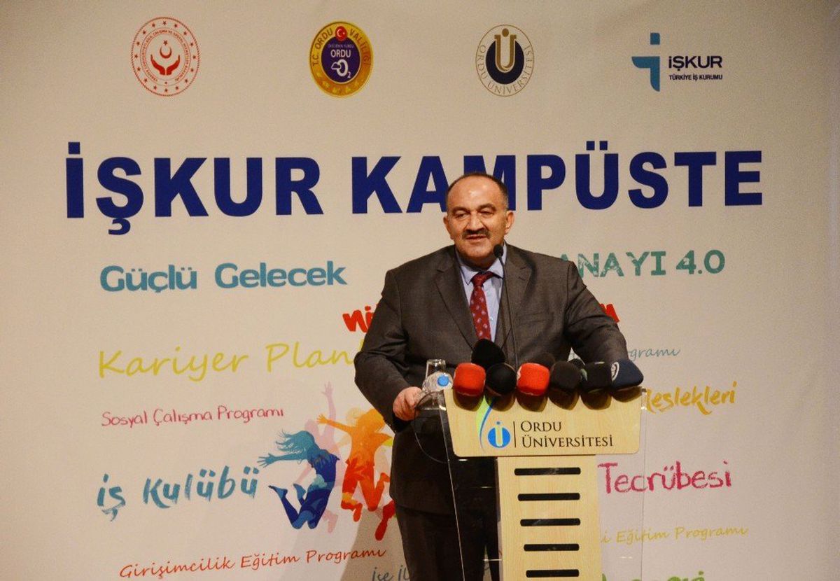 İşkur Genel Müdürü Uzunkaya: "2018\'de 1 Milyon 247 Bin 308 Kişinin İstihdamına Aracılık Yaptık"