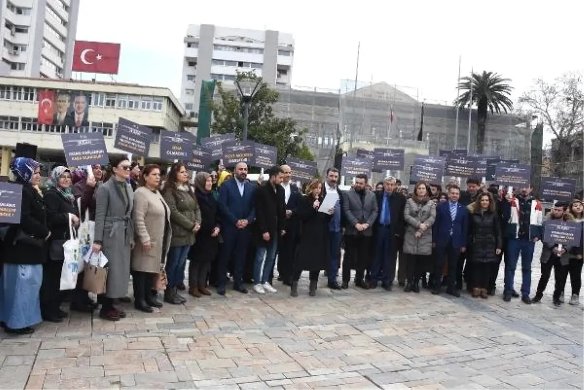 İzmir\'de AK Parti\'den 28 Şubat Tepkisi