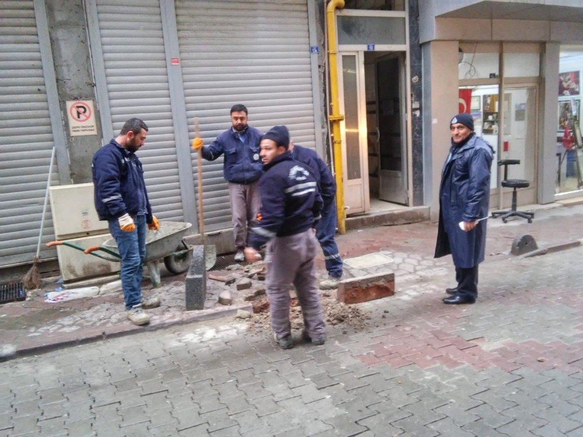 İzmit Zabıta Haber Merkezi Olumsuzlukları Çözüyor